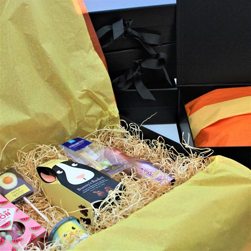 Easter MemMail  hamper box